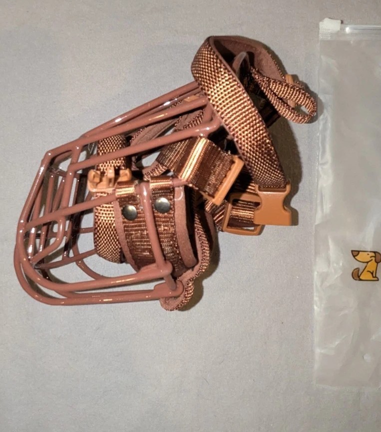 BRONZEDOG Dog Muzzle for Pitbulls Medium Large Breeds