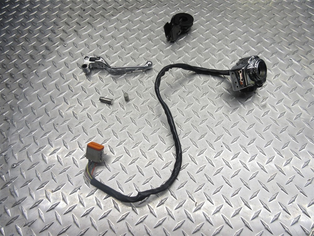 1998 98 Harley Davidson FLHTCUI Electra Glide Ultra Classic Left Handle Switch