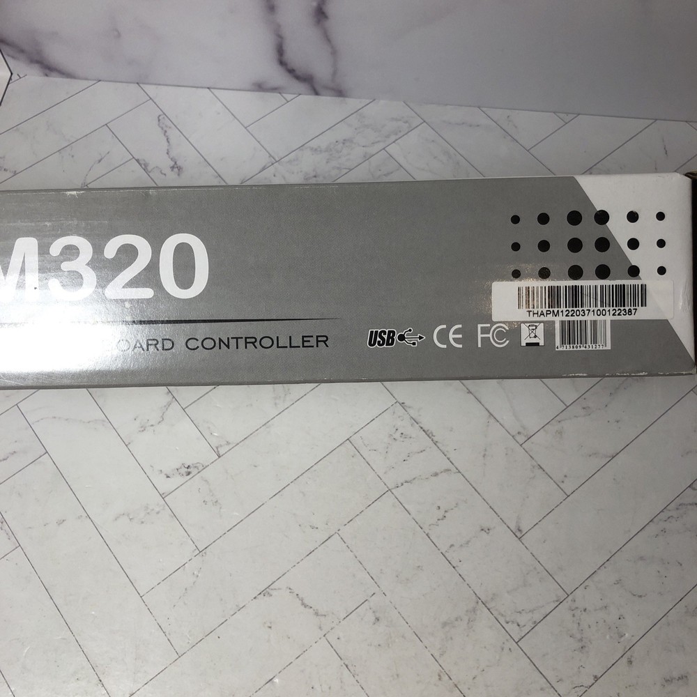 midiplus AKM320 32 Mini Size Key USB Midi Keyboard Controller UNUSED OPEN BOX