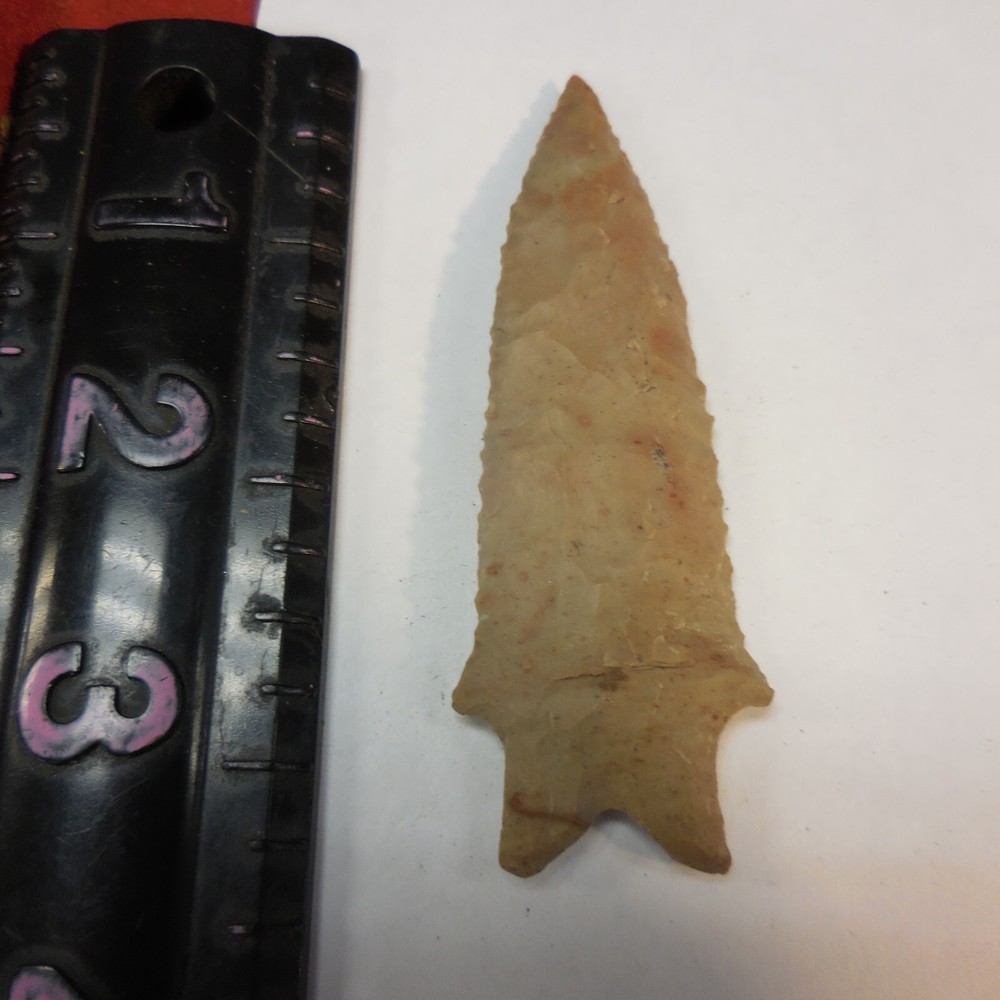 KIRK SERRATED POINT--CLASSIC FORM AND FLAKING