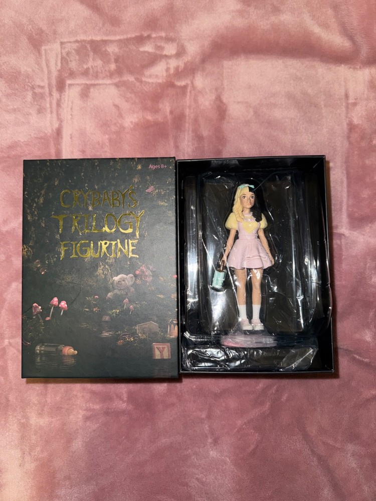 Melanie Martinez TRILOGY TOUR **VIP** Bundle