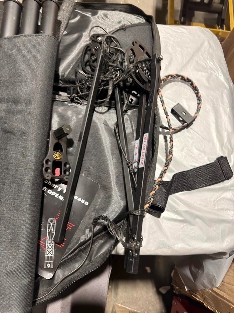 AMEYXGS Compound Bow for Hunting & Target Shooting