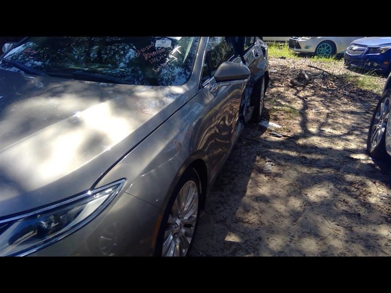 MKZ 2016 Air Shutter 1067014