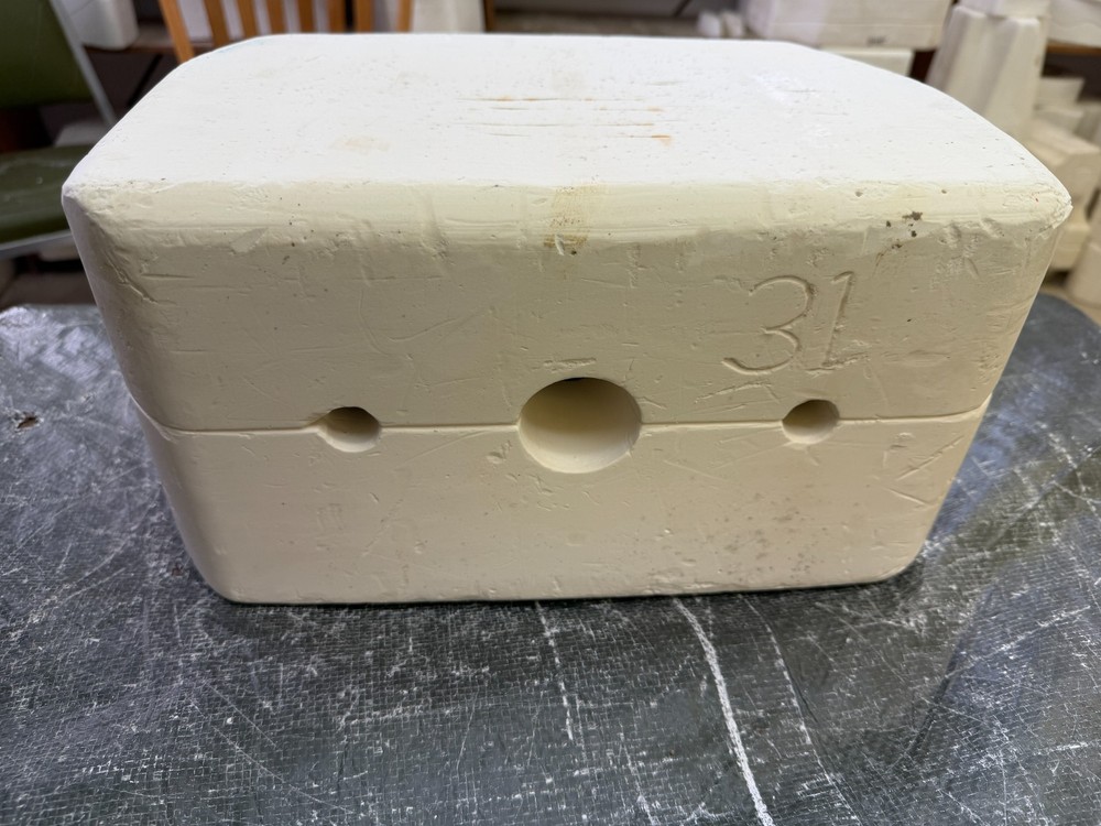VINTAGE SCIOTO CERAMIC MOLD #31 SUPERVAN