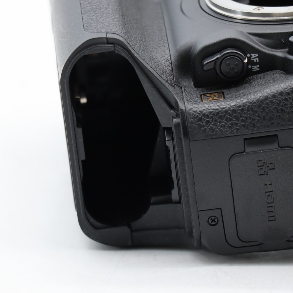 Nikon D5 (XQD-Type) (Shutter Count:57206)