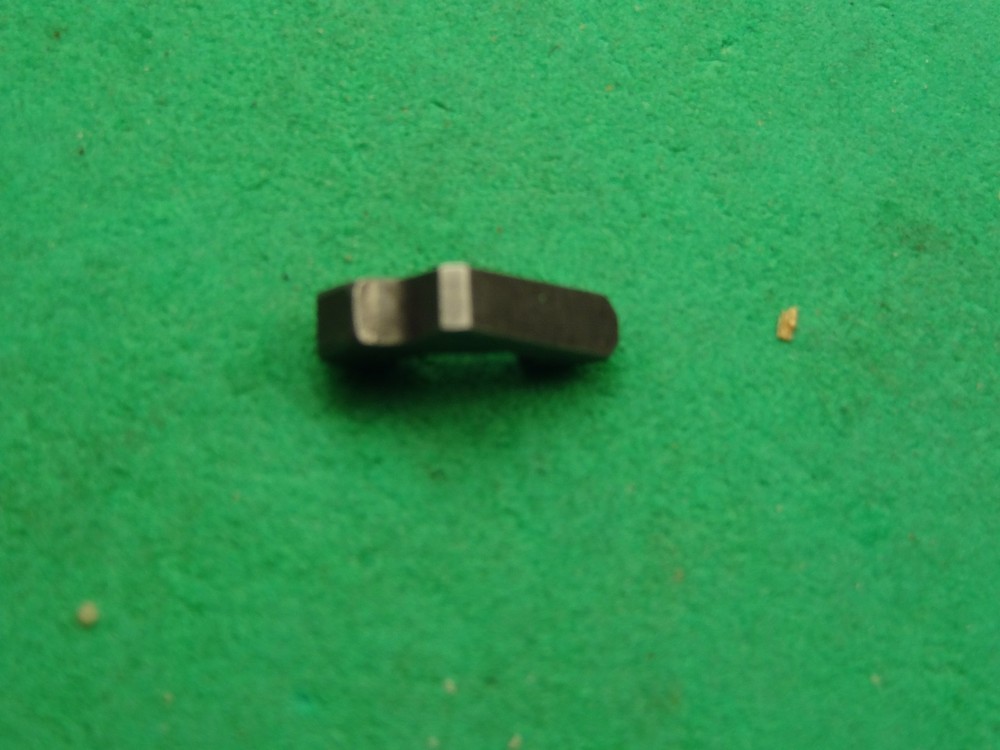 Remington 1100 870 Extractor 410