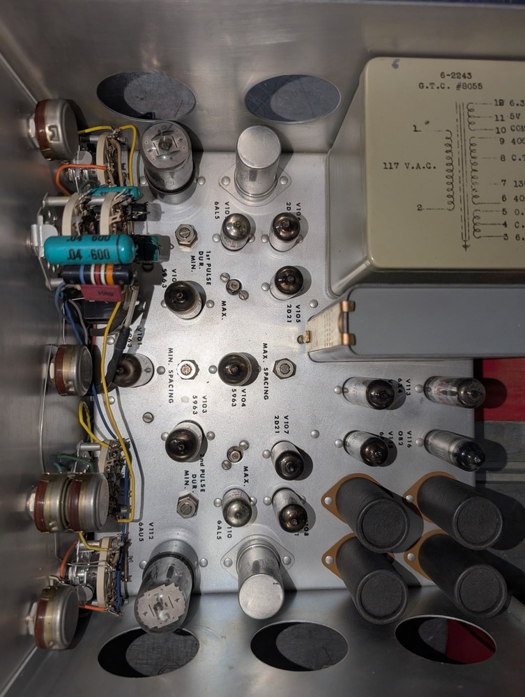 Beckman/Berkeley Model 903 Double Pulse Generator