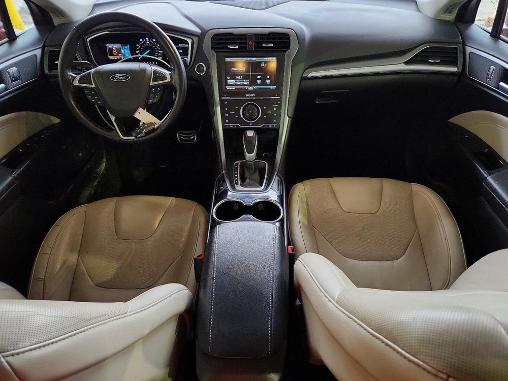 FUSION 2015 Air Shutter 894968