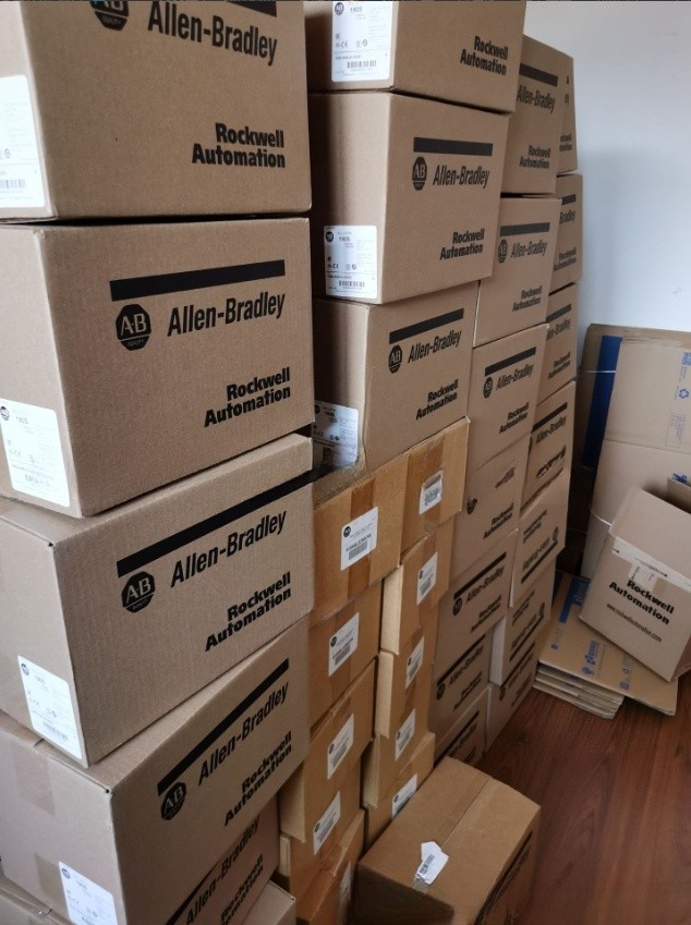 New Sealed Allen Bradley 1756-ENBT ControlLogix EtherNet/IP Comms Module