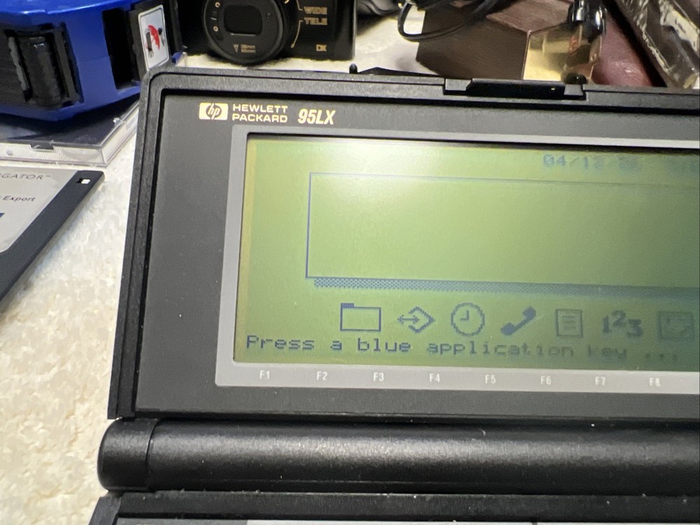 Hewlett Packard HP 95LX Palmtop Handheld Computer MS-DOS Works