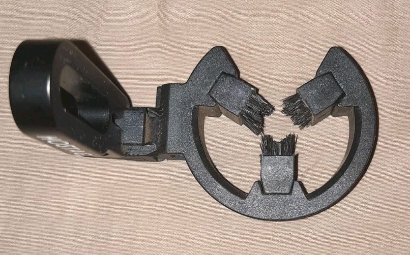 Hostage Shoot Through Archery Rest