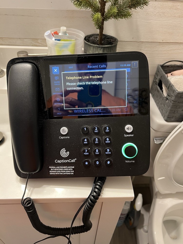 CAPTION CALL SCREEN PHONE 67TB FOR HEARING IMPAIRED CAPTION