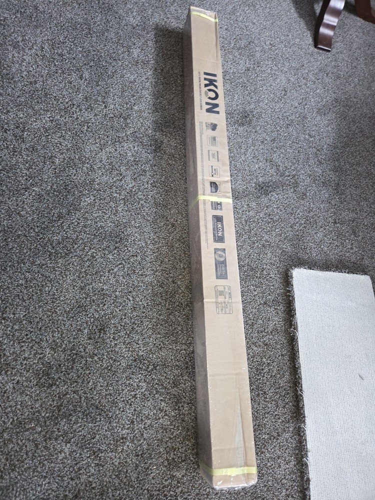 IKON IS72 Digital Projector Self Lock Screen 