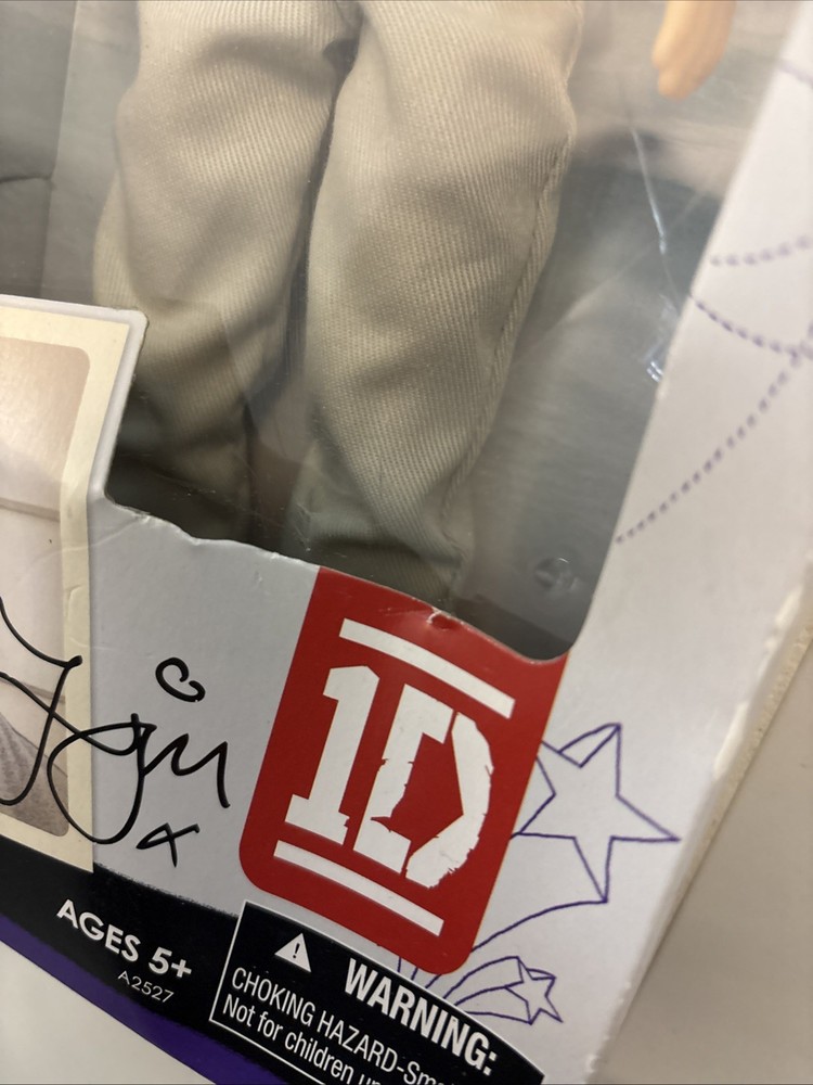 Complete set Of One Direction Dolls, “Video collection”
