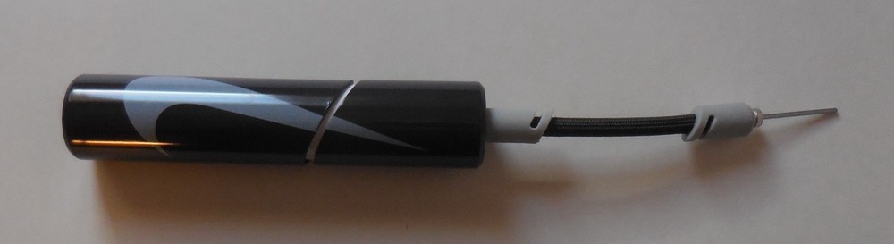 Nike Essential Ball Pump Just Do It Black/White/White