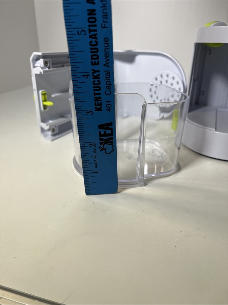 Nunewares White/Green Manual Chopper
