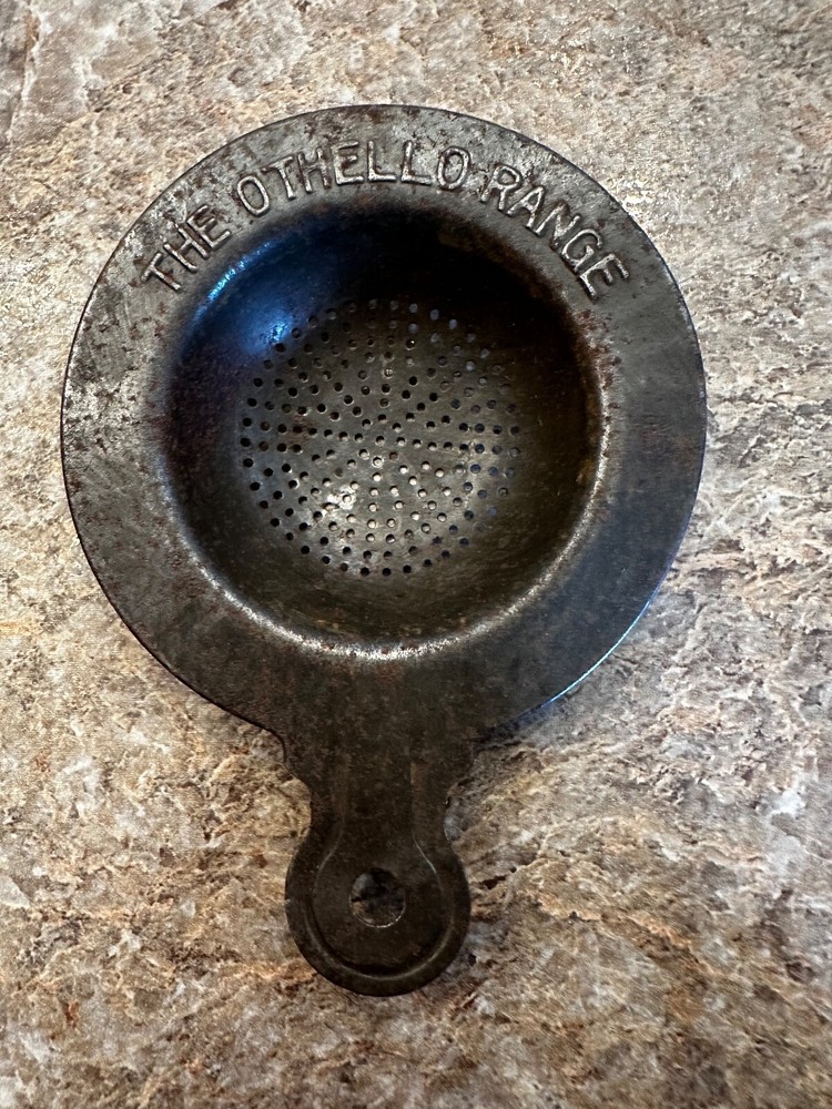 Tin Adv. Egg Separator/Tea Strainer metal antique kitchen  THE OTHELLO RANGE