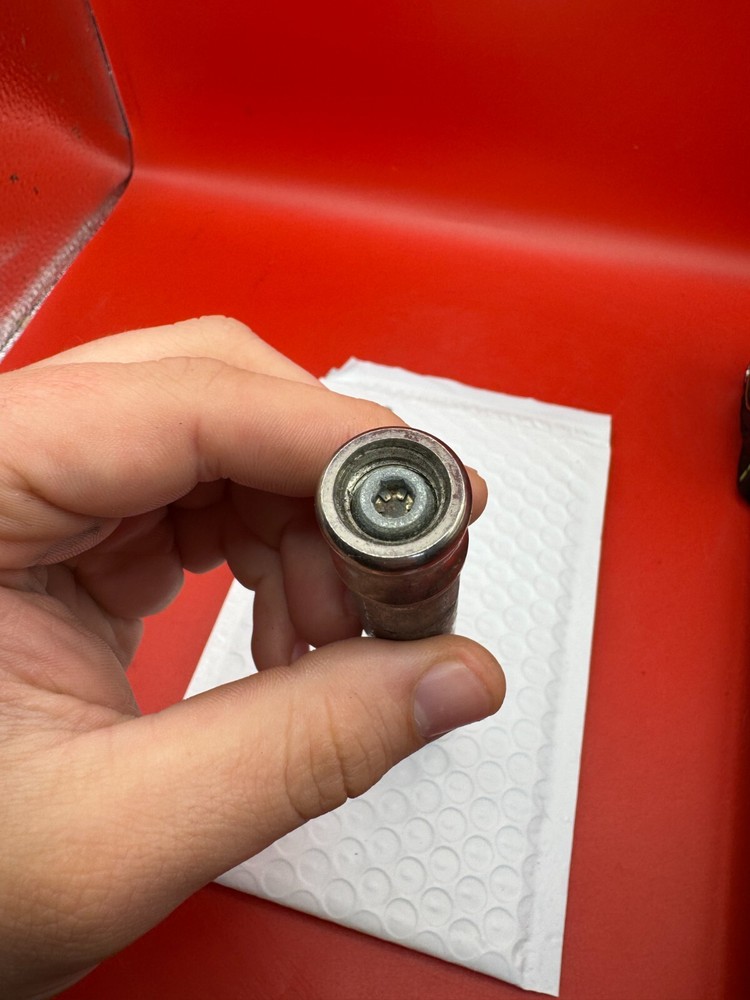 WGP Autococker Bolt