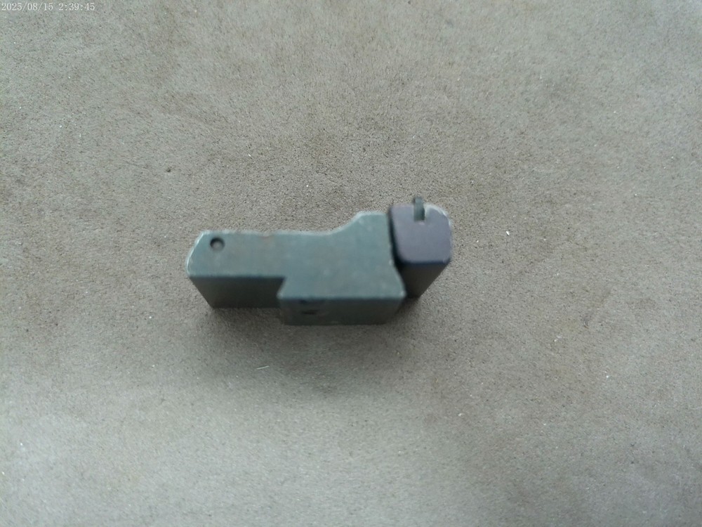 Ruger pistol adjustable rear sight assembly