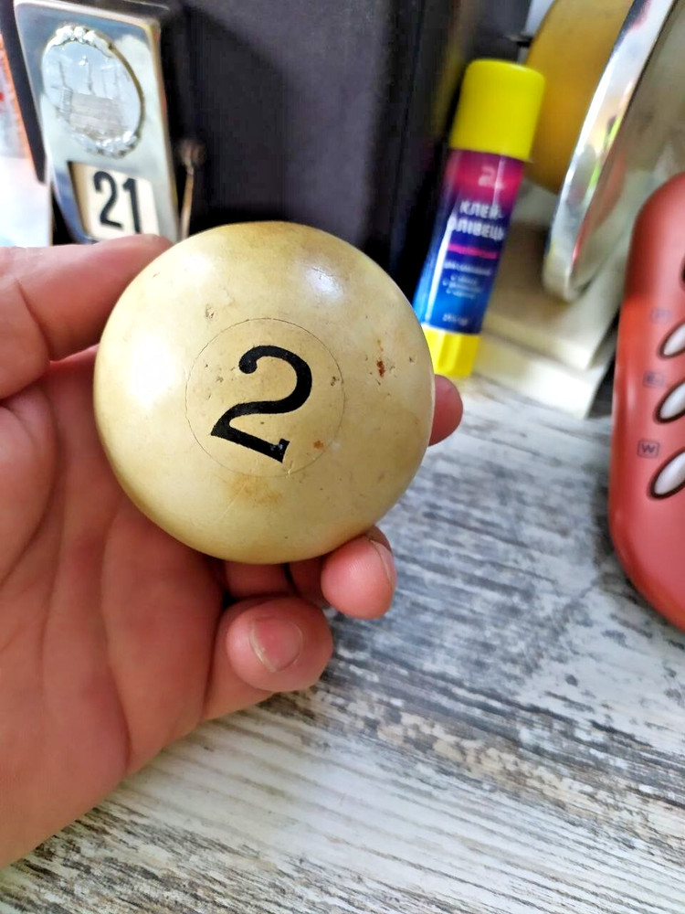 Vintage soviet billiards balls.366.grams,USSR.number2