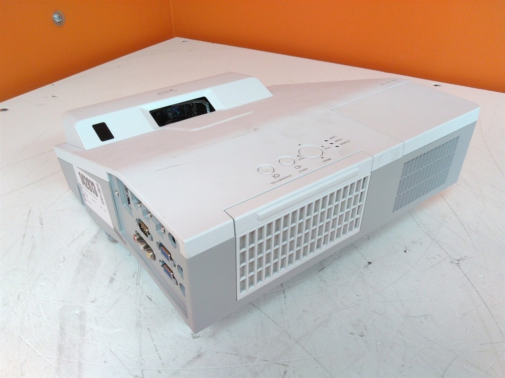 Hitachi CP-AX2503 3LCD Short Throw Projector No Remote