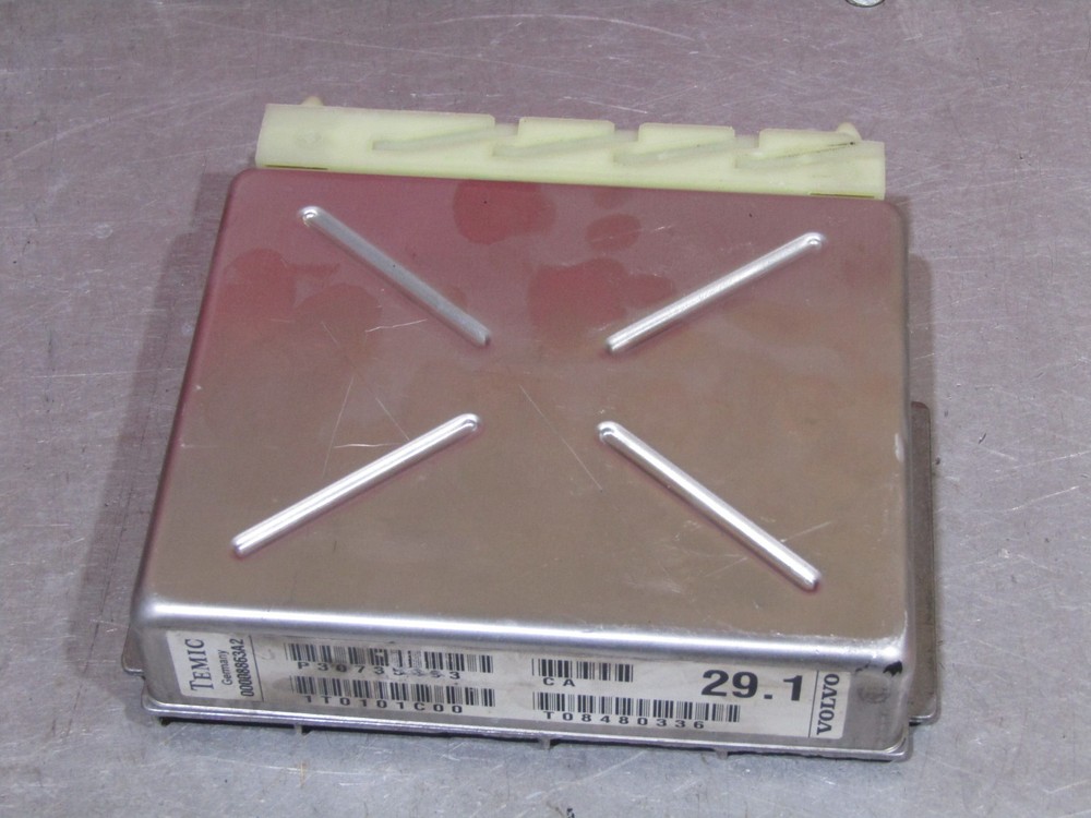 2005-2009 Volvo S60 OEM transmission control module (may require programming)
