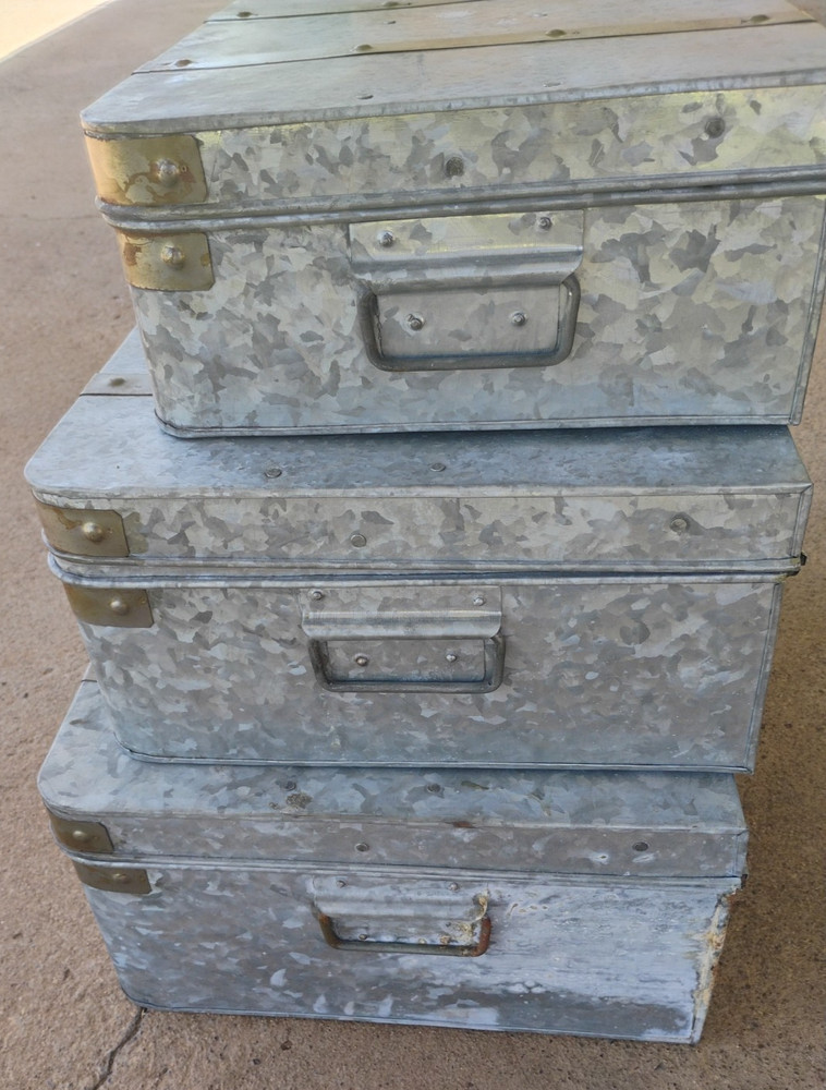 Galvanized 3pc Nesting Trunk Suitcase Lot Lockable Farm House Cottage Decor