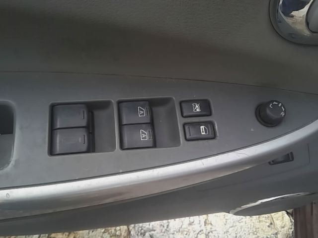 QUEST 2007 Fuse Box Cabin 6765