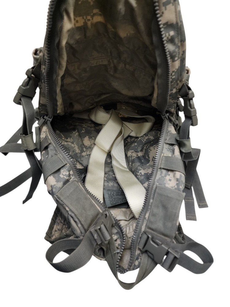 PER-OWNED MOLLE II MODULAR LIGHTWEIGHT Assault Pack Load Carrying Equipment