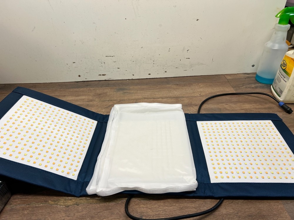 Intellytech LiteCloth LC-120 Foldable 1x3 LED