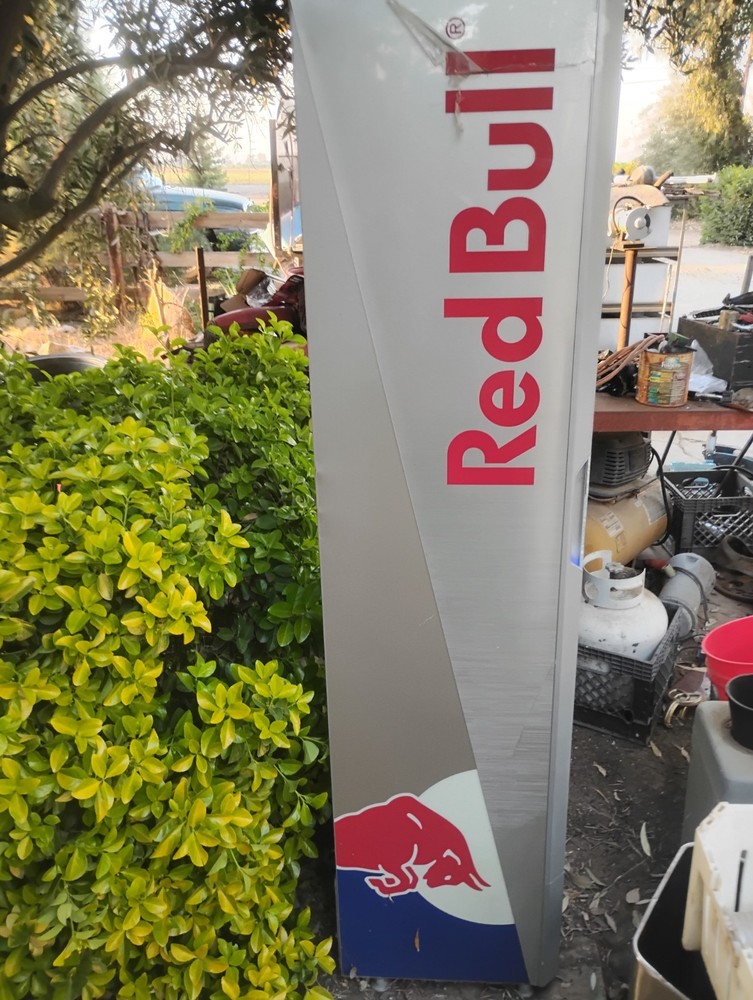 red bull mini slim fridge
