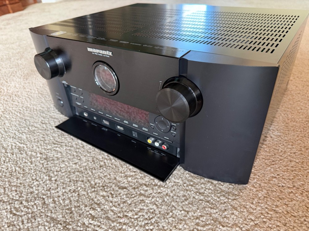 marantz AV7005 AV Processor with rack mount kit.