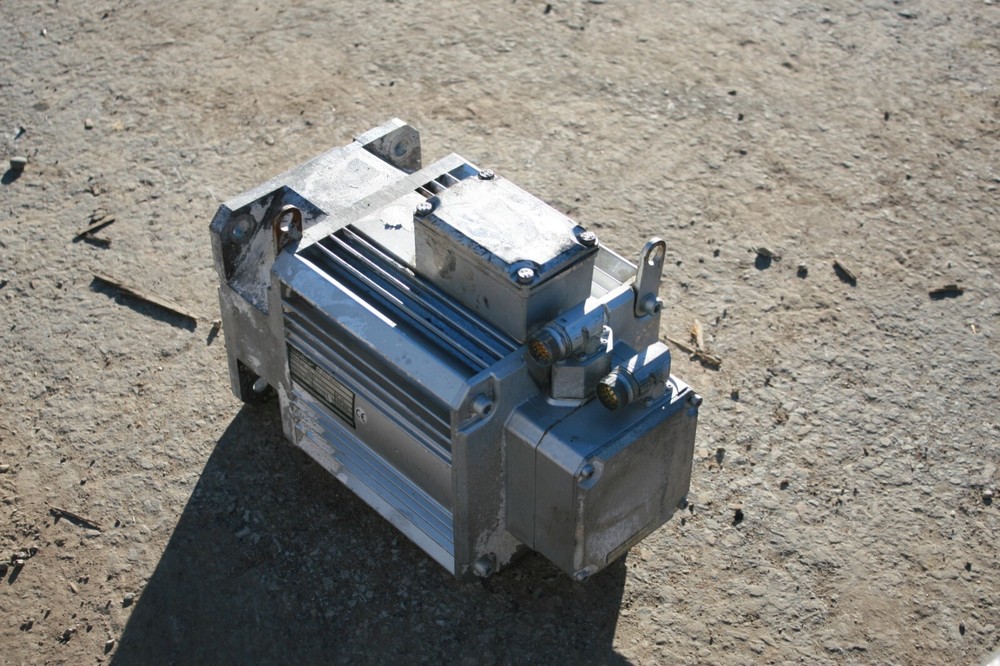 Weber DS 100-K Servo Motor