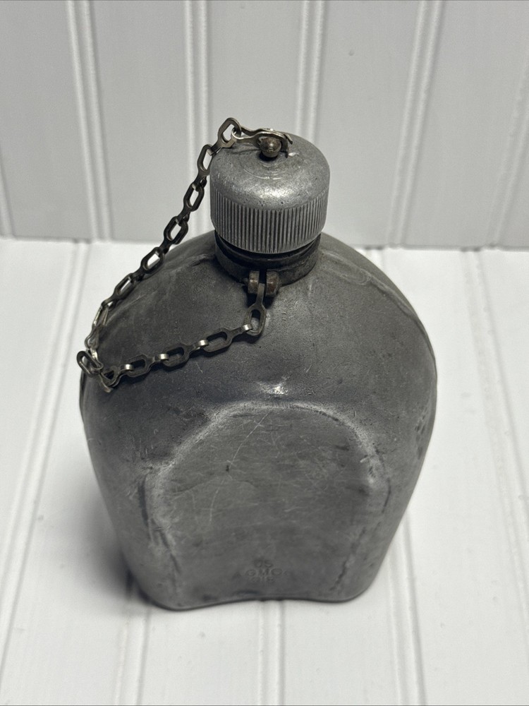 Original WWI US Canteen AGM CO. 1918 Dated*