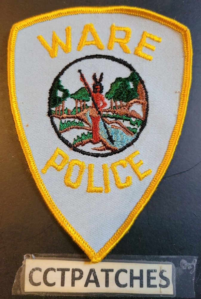 WARE, MASSACHUSETTS POLICE SHOULDER PATCH MA
