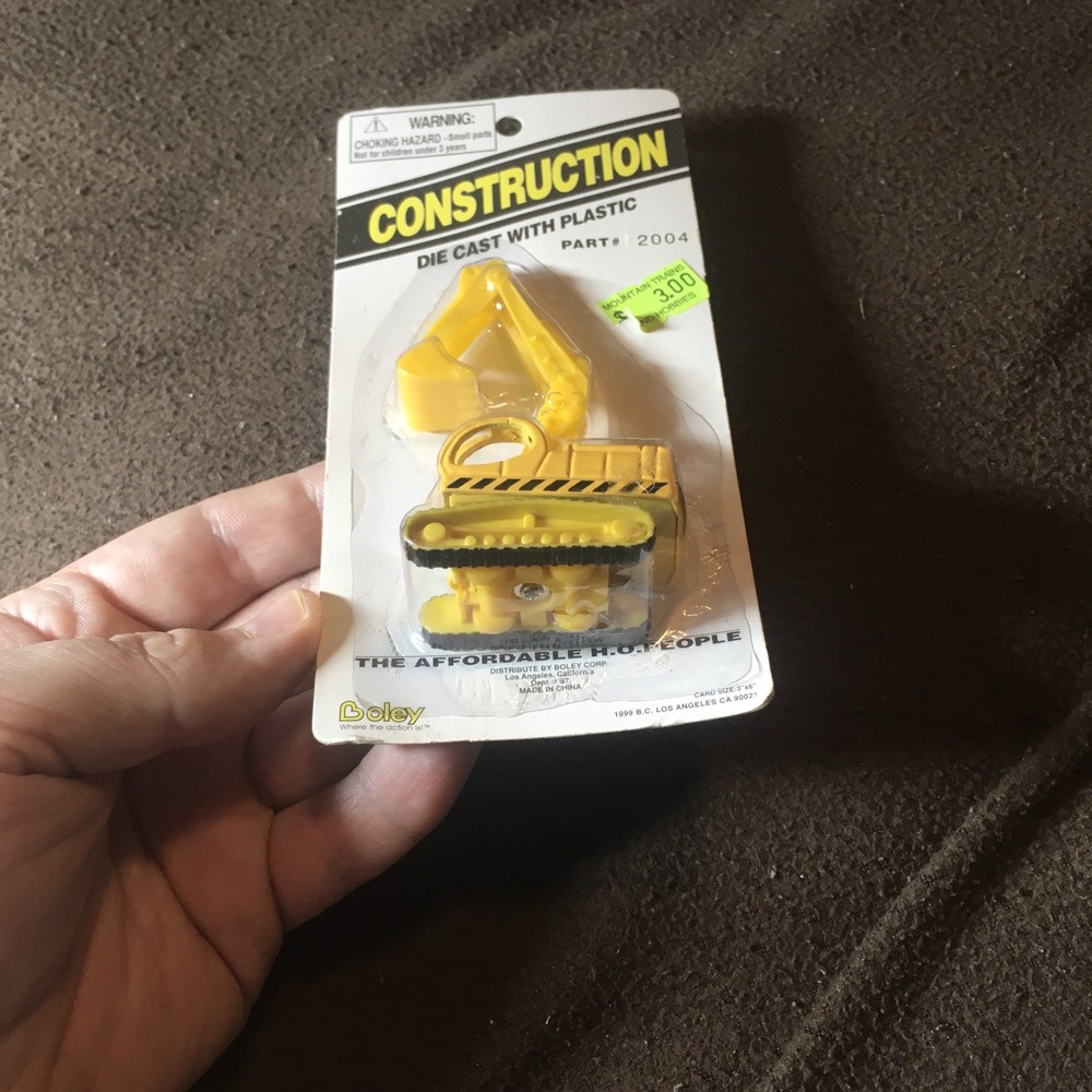 BOLEY CONSTRUCTION # 2004 NEW IN PACKAGE