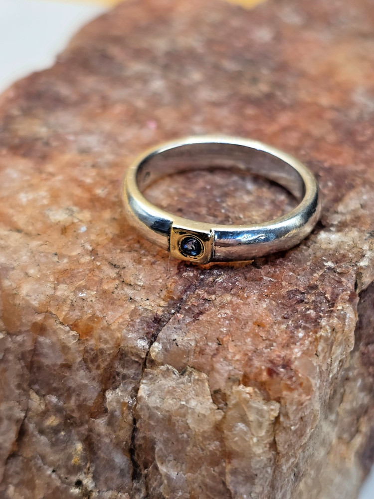 .925 Sterling Silver and 9KT Gold Gem Topez Ring S6
