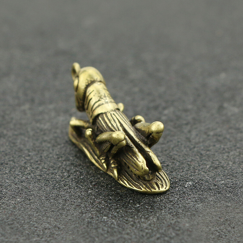 Solid Brass Grasshopper Keychain Pendant Figurine Small Statue Home Ornament