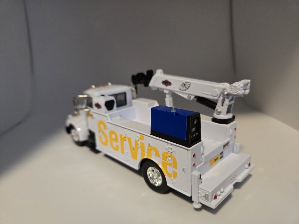 Custom 1/50 Scale Medium Welder in Blue