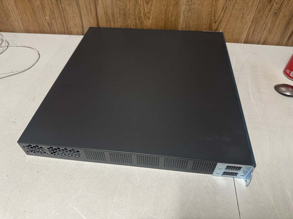 Cisco 2801 Integrated Services Router Rackmount Untested