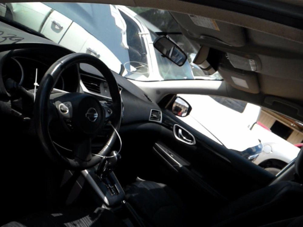 Driver Left Front Spindle/Knuckle Fits 11-25 LEAF 104857978