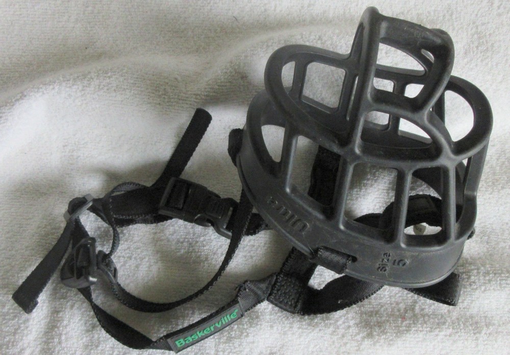 Baskerville Ultra Dog Muzzle *** Size 5 *** Black