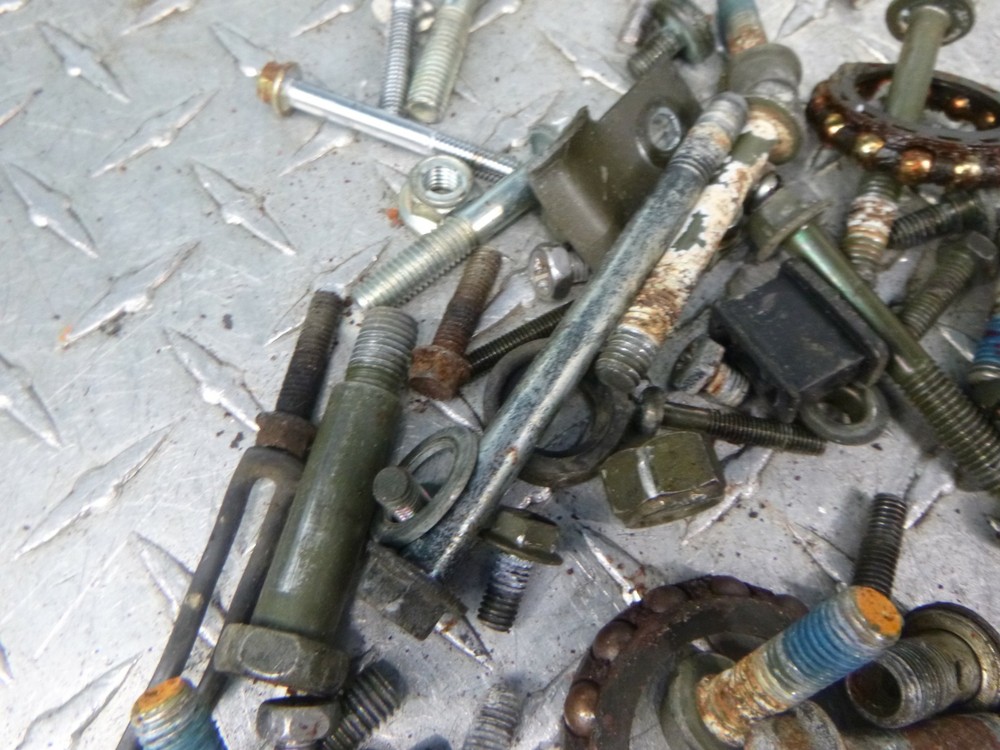 01 Suzuki GZ250 Marauder Misc Hardware Bolt Kit Set