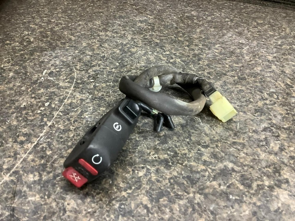 06 Honda CBR 1000RR Right Controls Switch 14P