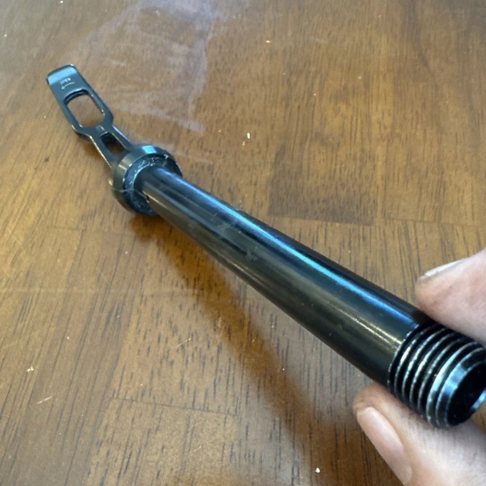 Rock Shock Front Thru Axel 15mm