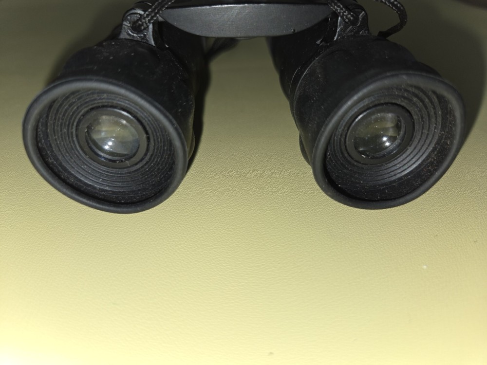 Tasco Binoculars 10x25