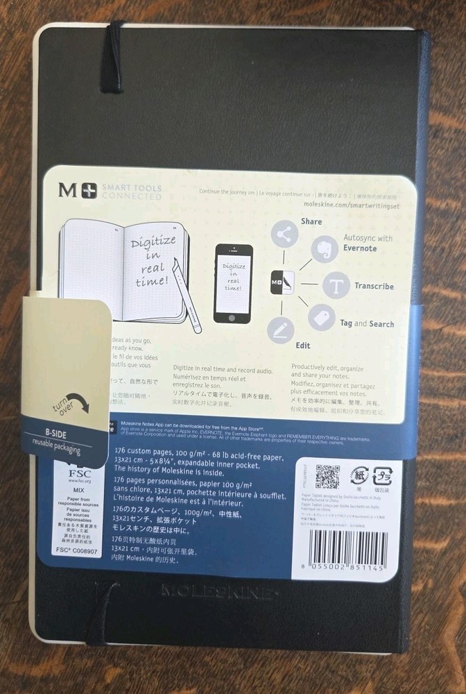 Moleskine Smart Writing Set: Smart Pen, Notebook and Charging Cable In Box