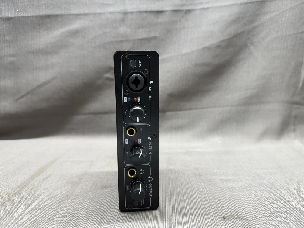 Blucoil USB Audio Interface - *USED*