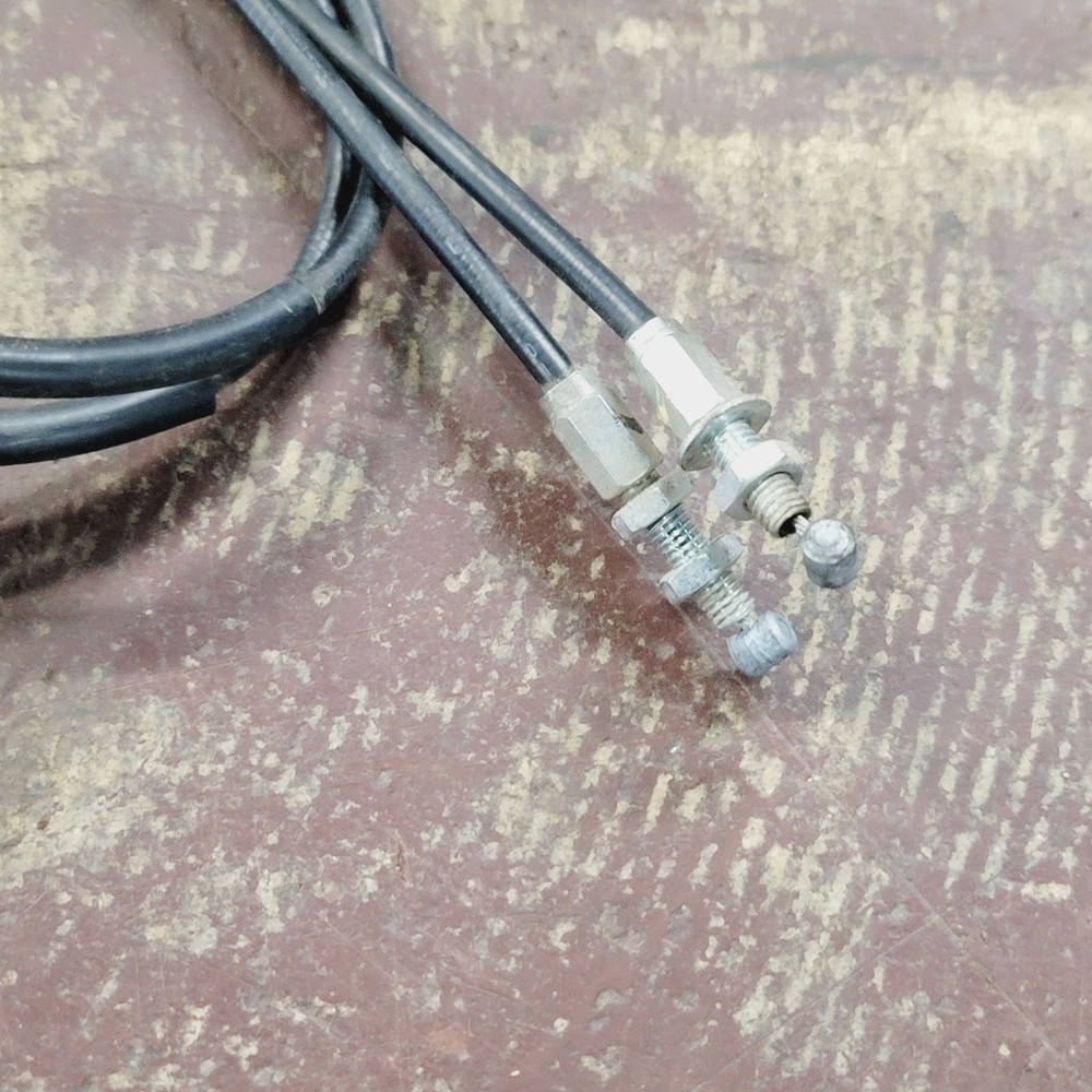 2004-2005 SUZUKI GSXR600 THROTTLE CABLES LINES Pull Return Set