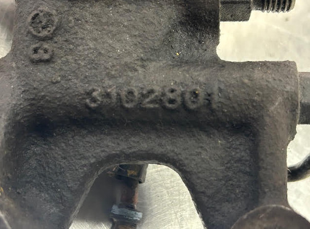 KENWORTH 3102801 MANIFOLD,WATER